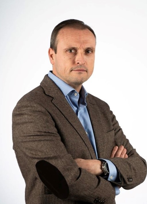 Dr. LuÍs Elías Castro Parga